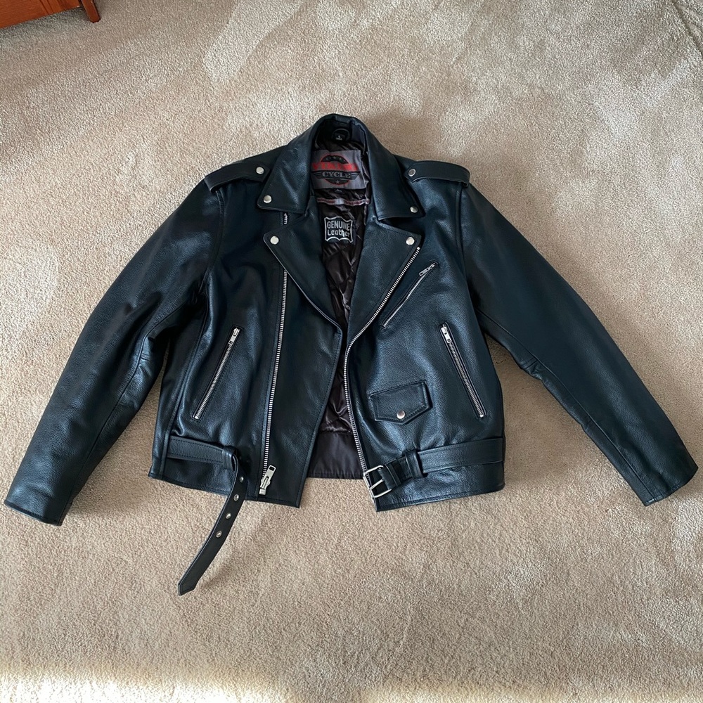Classic Leather Motorcycle Jacket size Large
